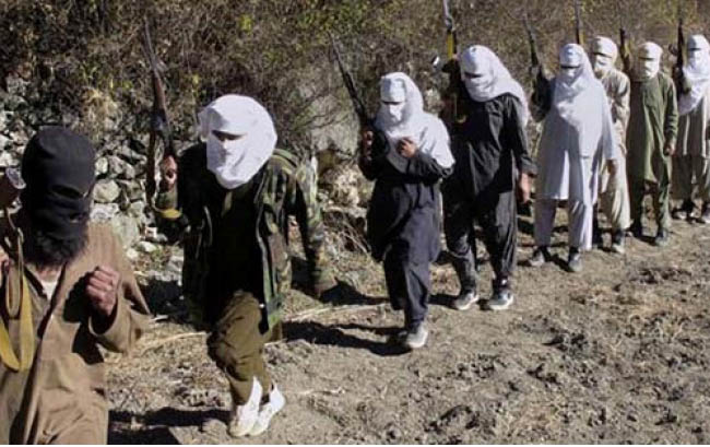 طالبان ۱۸ نفر را در بلخ تیرباران کردند